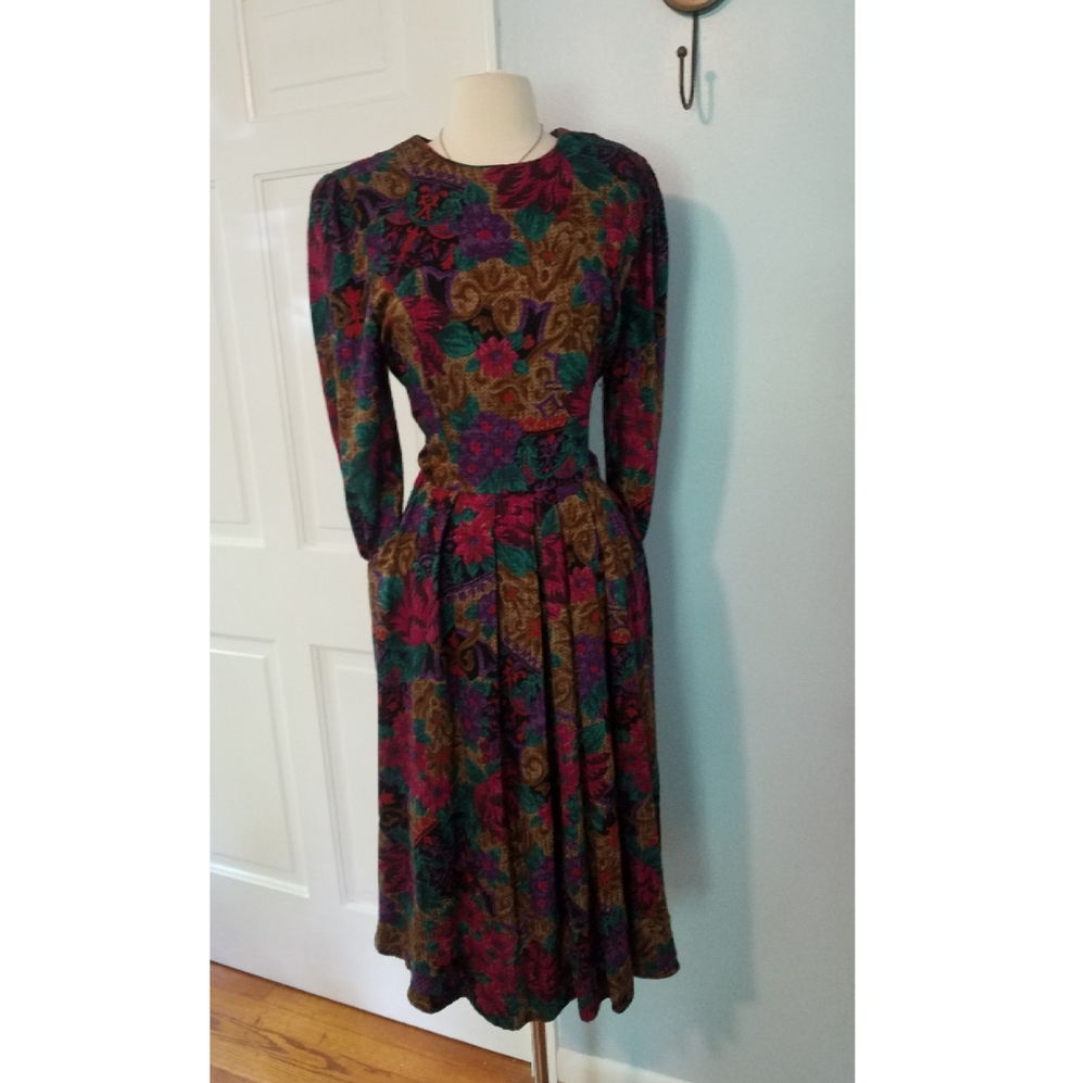 Vintage Jessica Howard Floral Longsleeve Dark Garden Romantic dress- 12P